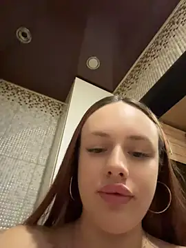 Baby_Lisaaan – Naživo XXX chat