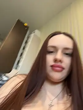 Baby_Lisaaan Adlı Modelin Canlı XXX Sohbeti