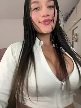 Chat XXX ao vivo de Emmily_19