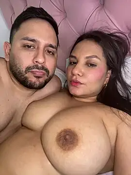 Marc_and_Emma1 Show in webcam