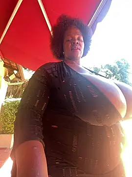 Show webcam de xXXSexyamazon