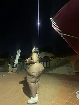 xXXSexyamazon Webcam-Show