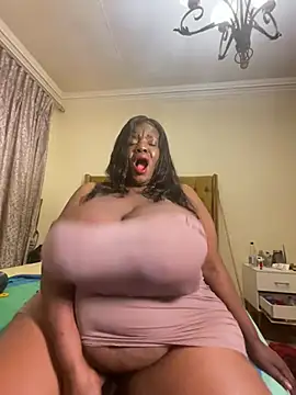 xXXSexyamazon's Webcam Show