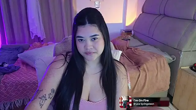 feluriana – Naživo XXX chat