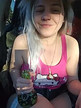 ScarletCallings_420 Show Webcam