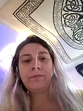 Show modela ScarletCallings_420 na web-kameri