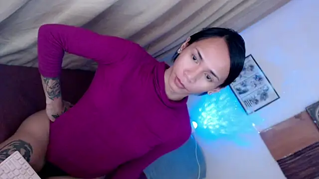 NathalieMea Webcamshow
