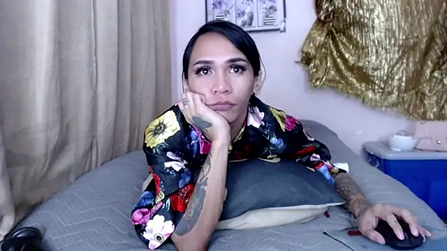 NathalieMea Show Webcam
