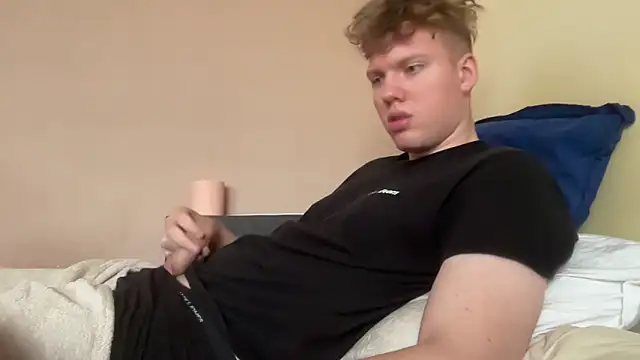 Pokazy przed kamerką – sexybooii6968