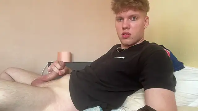 sexybooii6968のウェブカメラショー