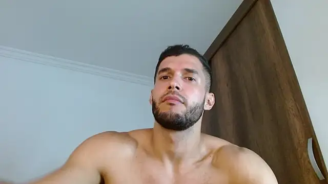 Noah_jhonsonn – Naživo XXX chat