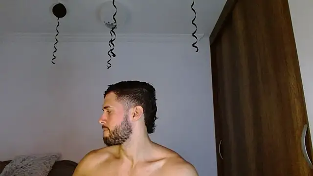 Chat +18 de Noah_jhonsonn ao vivo