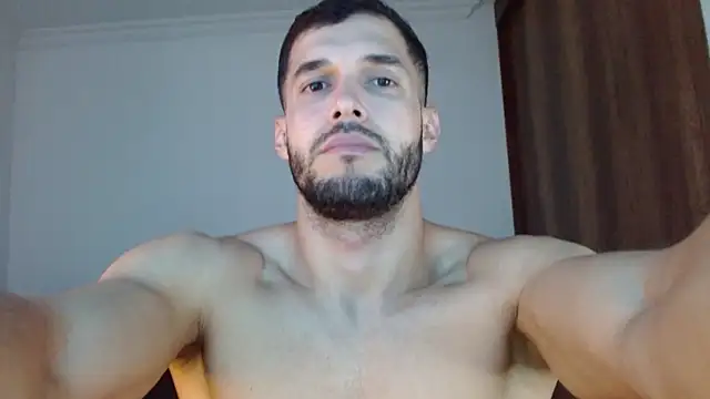 دردشة Noah_jhonsonn الجنسية المباشرة