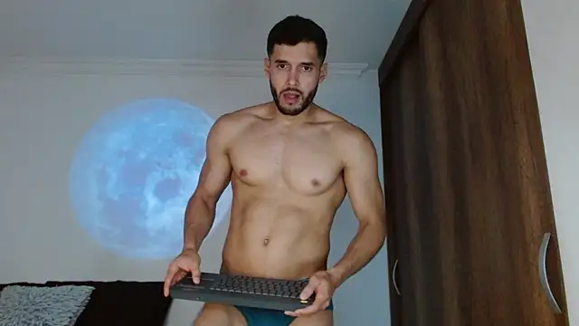 Онлайн чат XXX Noah_jhonsonn