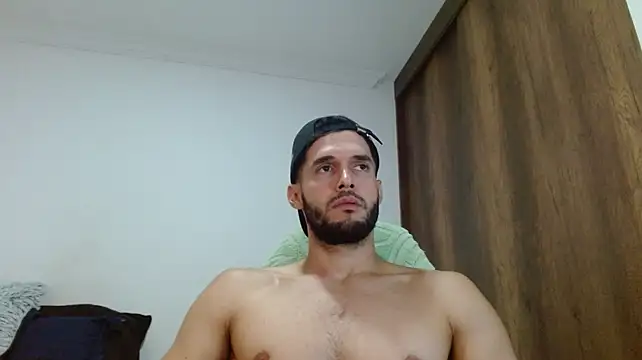 Noah_jhonsonn Show Webcam
