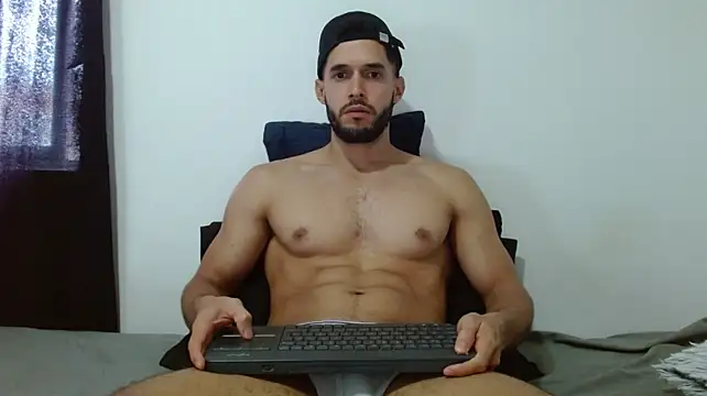 Noah_jhonsonn 网络视讯表演