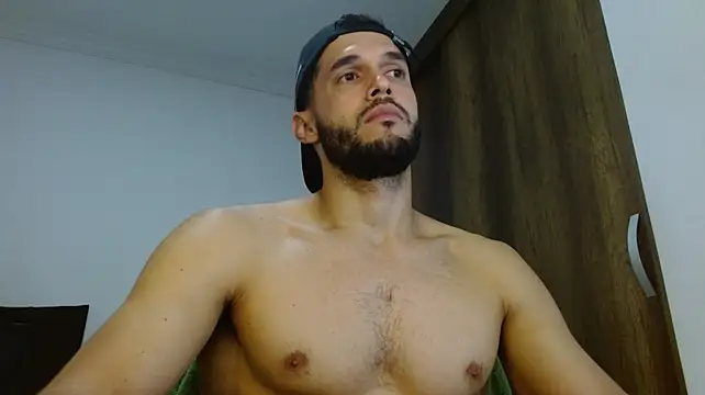 Noah_jhonsonn Show Webcam