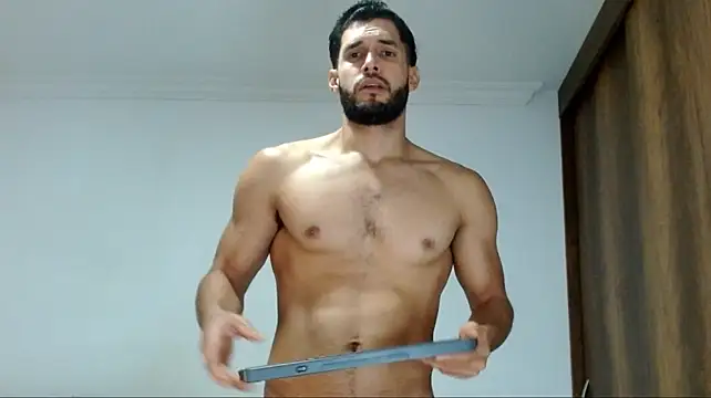 Noah_jhonsonn Show Webcam