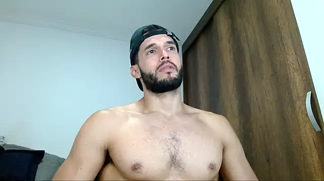 Noah_jhonsonn 网络视讯表演