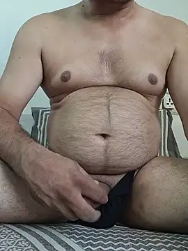 Pokazy przed kamerką – indian_dick07