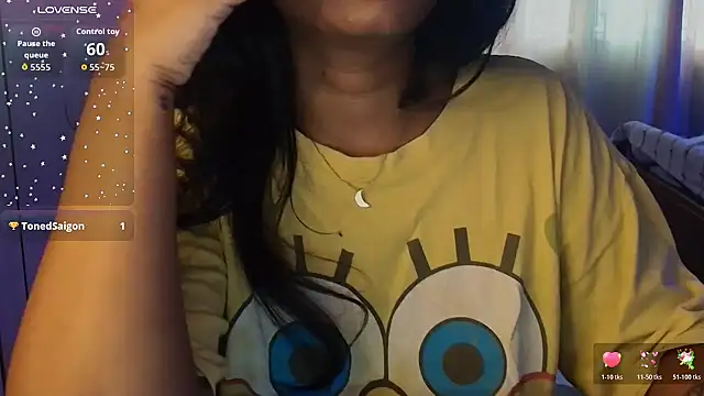 XXX chat uživo modela skyyiii