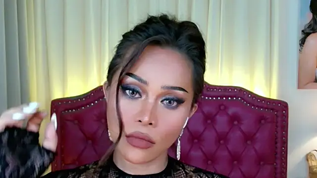 DreamLADYBOY Show in webcam