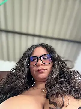 Show modela Simone_Miller na web-kameri