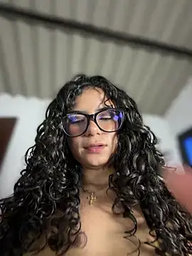 Simone_Miller Show Webcam