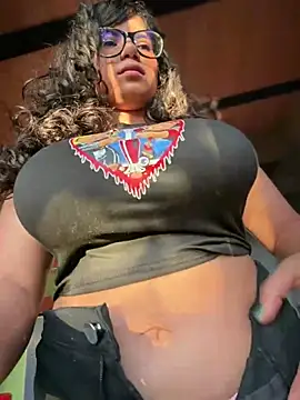 Simone_Miller webkamerás műsora