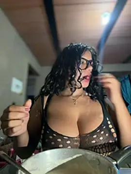 Simone_Miller Шоу с уебкамера