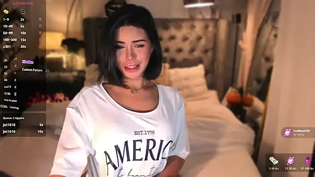 ParisianDoll Webcam-Show