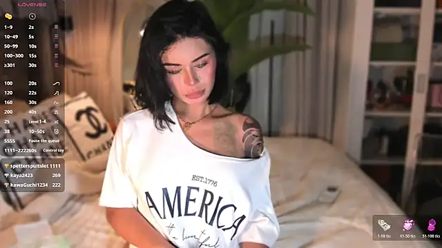 ParisianDoll – webcam-show