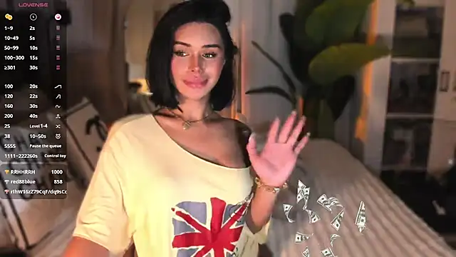 ParisianDoll Webcamshow