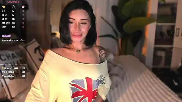 Show modela ParisianDoll na web-kameri