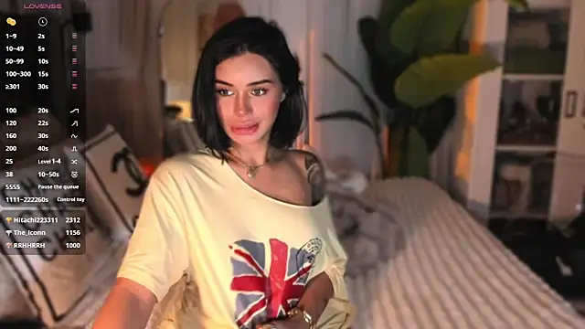ParisianDoll Pertunjukan Webcam