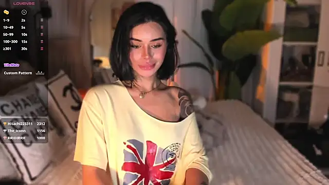 ParisianDoll's Webcam Show