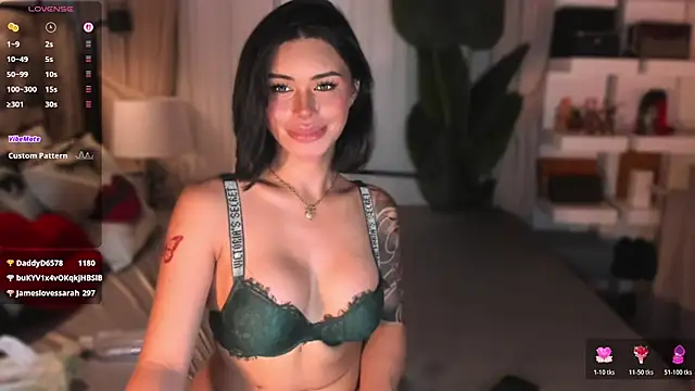 Show Webcam de ParisianDoll