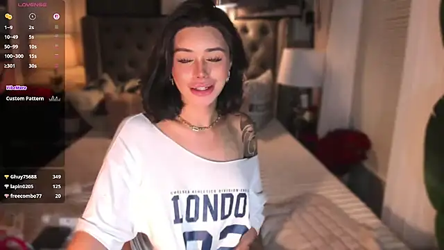 Show de ParisianDoll na webcam