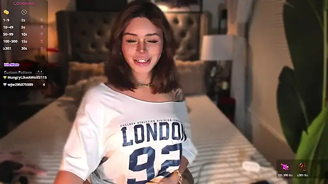 ParisianDoll Webcam Show