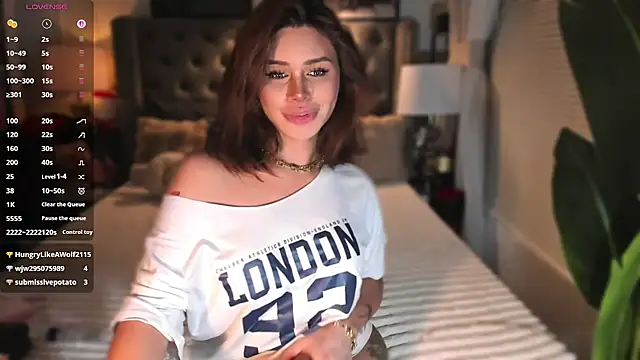 Show de ParisianDoll na webcam