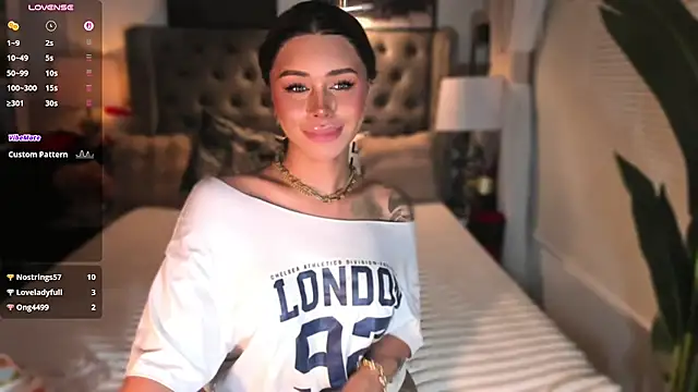 Show de ParisianDoll na webcam