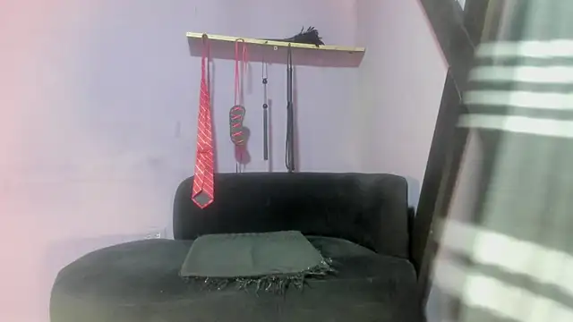 kathe_hot Show in webcam
