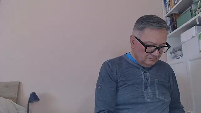 YOU6me Webcamshow