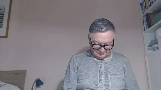 YOU6me's Webcam Show