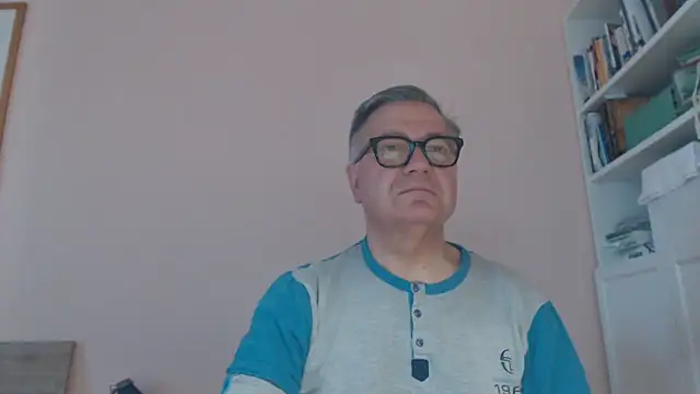 הופעת וובקאם של YOU6me
