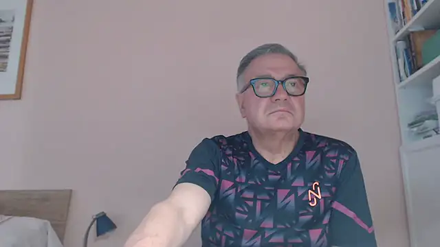 YOU6me: вебкам-шоу