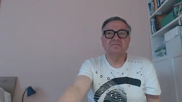 YOU6me Webcam-Show