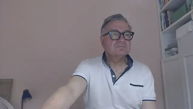 YOU6me Webcam show