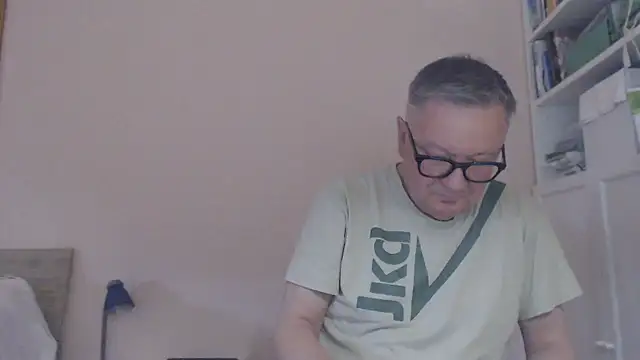 YOU6me Show Webcam