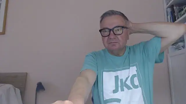 Pokazy przed kamerką – YOU6me